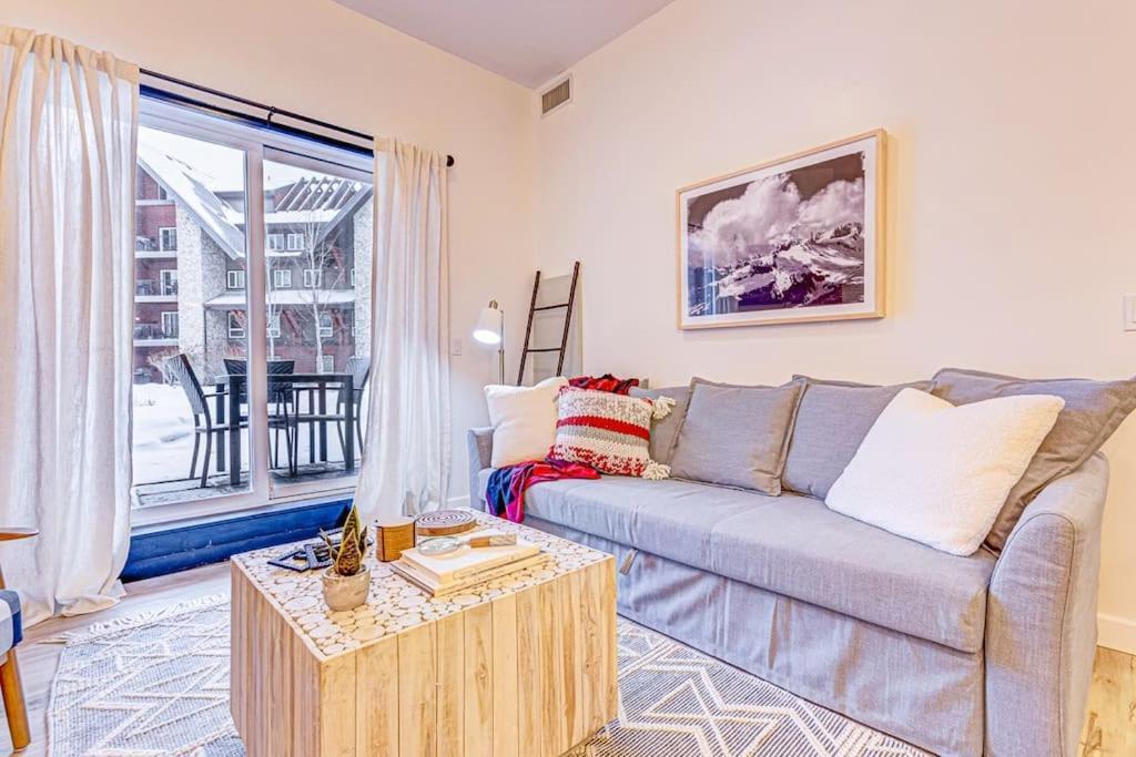 Mountain Retreat, Pool & Hot Tub, Bbq, Patio, King Bed, Sleeps 6! Aparthotel Canmore Exterior photo